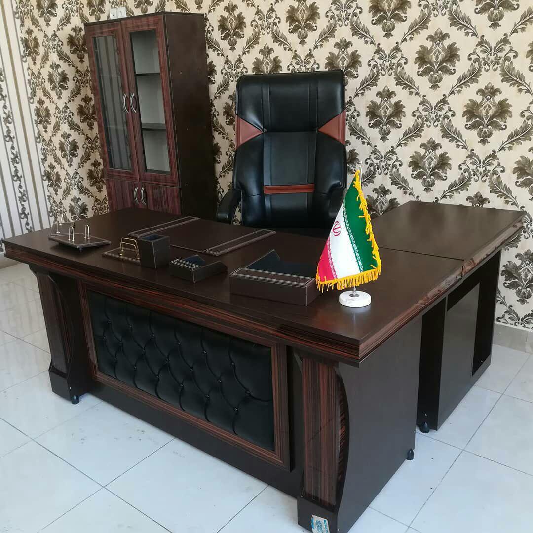 میز مدیریت ویکتور