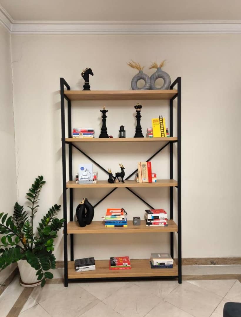 استند فلزی کتابخانه فلزی