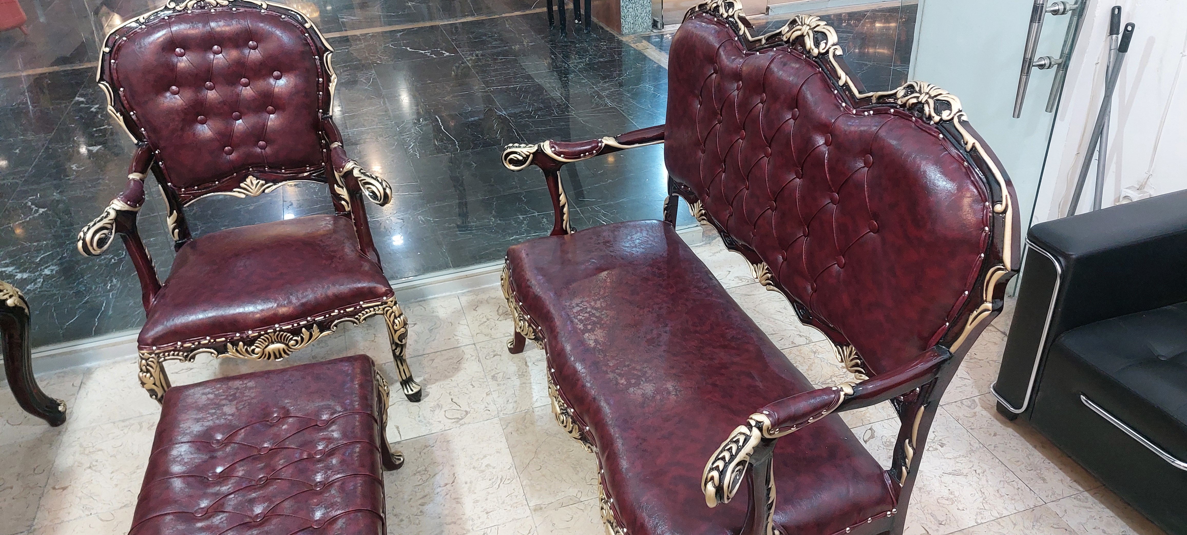 ست مبلمان اداری کلاسیک ایتالیایی